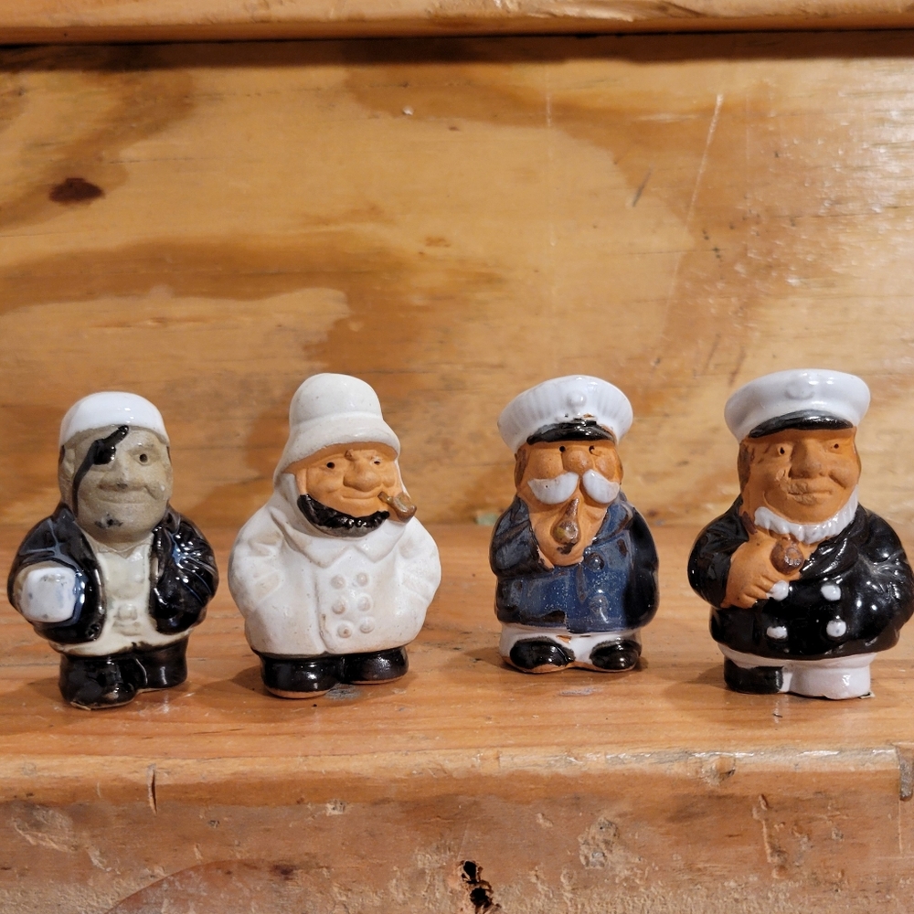 Vtg Set of 4 Miniature Clay Terra Cotta Seafarers Figurines